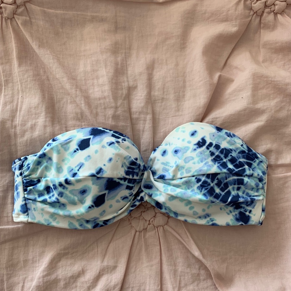 VS bikini top